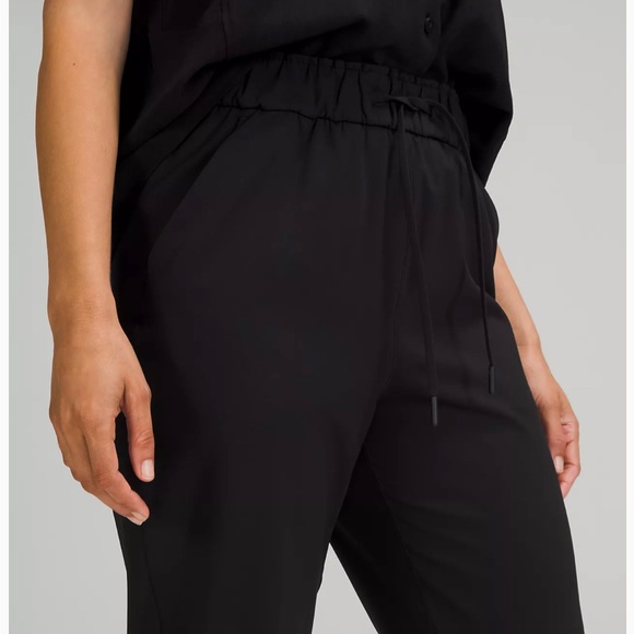 Lululemon Stretch High-rise Jogger - Picture 3 of 9